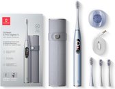 Oclean X Pro Digital Set - Elektrische Tandenborstel - Speciale Opzetborstel voor Tandplak - 4 Opzetborstels - Reisetui - Zilver - C01000385