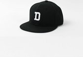 Kidcaps gepersonaliseerde zwarte pet baby/peuter/kleuter/kind letter D 3D geborduurd