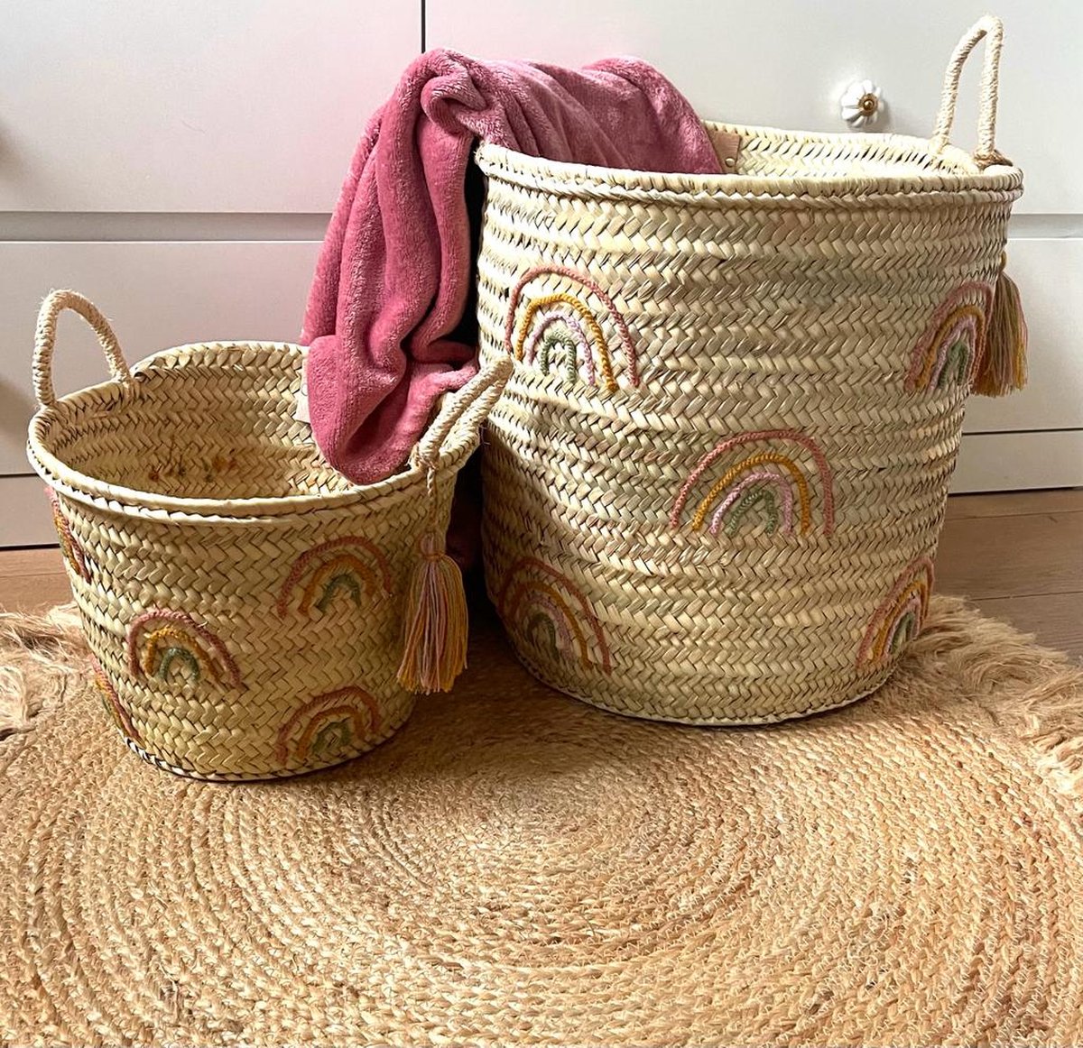 Opbergmanden - set van 2 - Speelgoedmand - Speelgoed - Kinderkamer - Wasmand - Decoratie - Geboortegeschenk - Ronde manden - Rieten mand - Cadeau - Opbergen - Palmbladeren - Decoratie - Handgemaakt - Toys - Verjaardag - Sinterklaas - Kerst - Geboorte