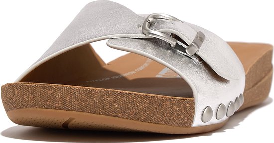 FitFlop Iqushion Adjustable Buckle Metallic-Leather Slides ZILVER - Maat 40