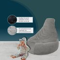 Grijze zitzak met een rits en gerecycled polystyreen vulling, met een baby in een muizenkostuum.