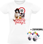 50 Jaar Tijd voor een Feestje Dames T-shirt - Inclusief Happy Birthday zonnebril - 50e verjaardag - shirt kado - jarig