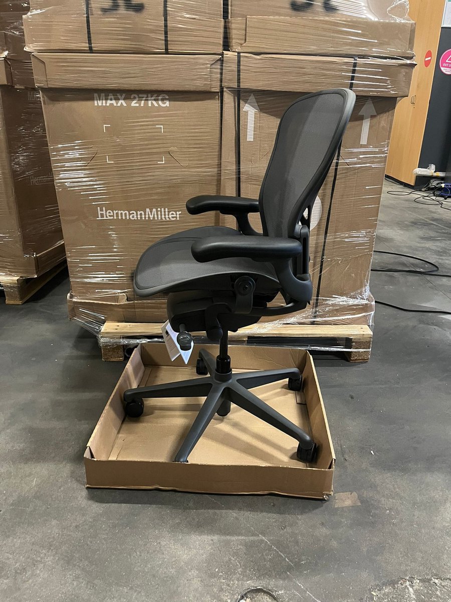 Offeco Herman Miller Aeron Remastered SL - Bureaustoel thumbnail 5