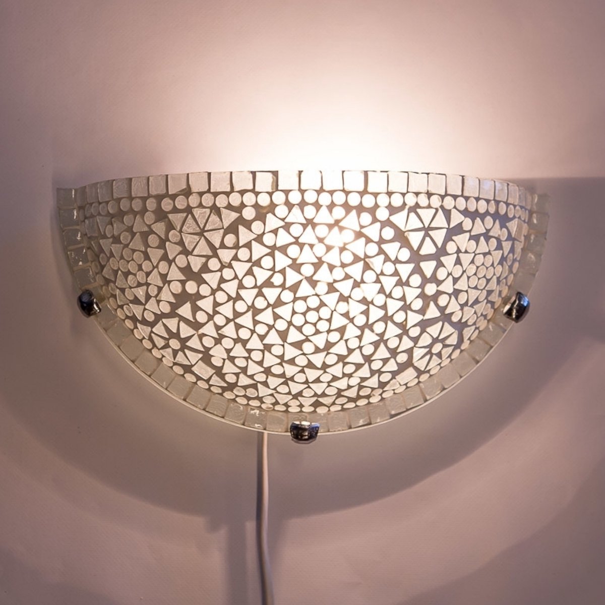 LM-Collection Nemaan Wandlamp - 26x17cm - E14 - Wit - Glas - muurlamp slaapkamer, muurlamp woonkamer, muurlamp binnen, wandlamp badkamer, wandlamp binnen woonkamer, wandlamp binnen, wandlampen