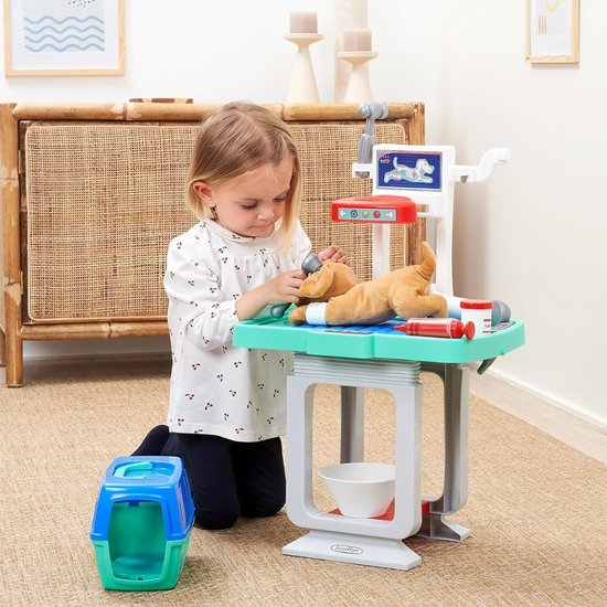Dierenarts Speelgoed - Dokterset - Kinderspeelgoed voor Jongens en Meisjes - Vanaf 2 Jaar geschikt voor 3 4 5 en Ouder - Inclusief Verpleegtafel en Accessoires - Dailysupplies