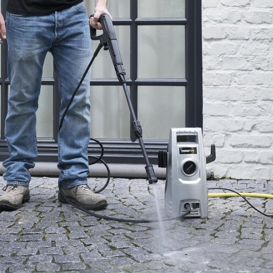 Powerplus Elektrische Hogedrukreiniger POWXG90400 - 1200 W Terrasreiniger, start/stop functie, max. druk van 100 bar en temperatuur van 50 °C, 3 m slang en accessoires inbegrepen, Reinigen van auto's, meubelen en fiets — afbeelding 2