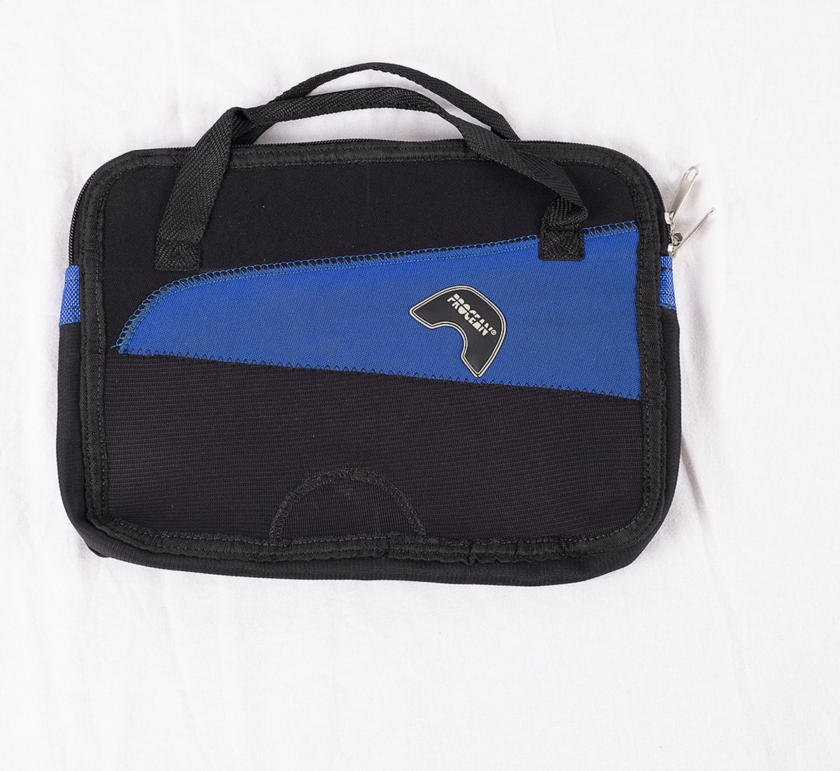 Recycle ipad tas | Procean | Zwart met Blauwe details