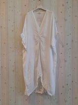 Hammam boho jurk van puur linnen met een gedraaide knop - v-hals - korte mouwen - WIT kleur - maat 44/46