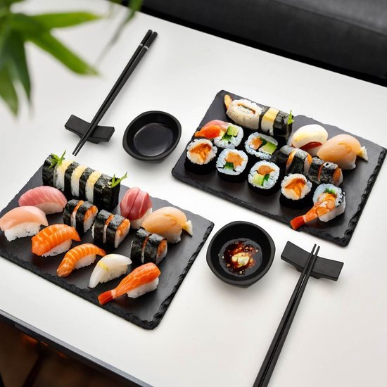 MikaMax Sushi set pour deux - Pour 2 personnes - Incl. baguettes et assiettes à sushi - Profitez d'une expérience de sushi authentique - Zwart - Accessoires pour sushi - Vaisselle pour sushi - Baguettes - Baguettes
