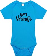 Papas vriendje tekst baby rompertje blauw jongens - Kraamcadeau/ Vaderdag cadeau - Babykleding 68 (4-6 maanden)