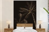 Behang - Fotobehang Palmboom - Goud - Zwart - Breedte 160 cm x hoogte 240 cm