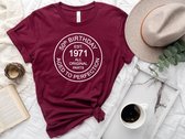 Lykke Aged to Perfection T-shirt| Vintage 1971| 50 jaar verjaardag t-shirt | Perfect Verjaardag Jubileum Cadeau Shirt | Feest cadeau T-Shirt Heren – Dames | Maat XL | Maroon Katoen