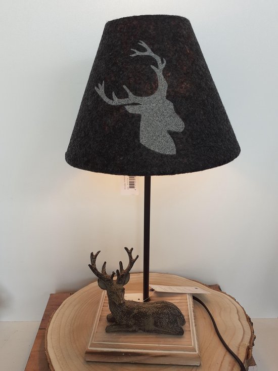 Herten beeld hert als tafellamp inclusief kap met een hert inclusief lamp van Clayre & Eef   46x23x23 cm