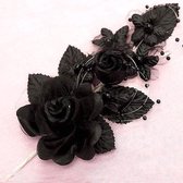 Rozentak c.q. corsage, haar- of antennedecoratie zwart - roos - rozentak - corsage - bloem