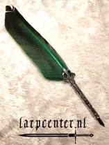Larpcenter.nl - pen - Doop pen met veer groen - LARP - live action role play