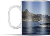 Mok - De staart van een walvis met de Tafelberg en Kaapstad - 350 ml - Beker
