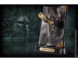 The Noble Collection Harry Potter Verzamelobject Replica 1/1 Basilisk Fang And Tom Riddle Diary Zwart