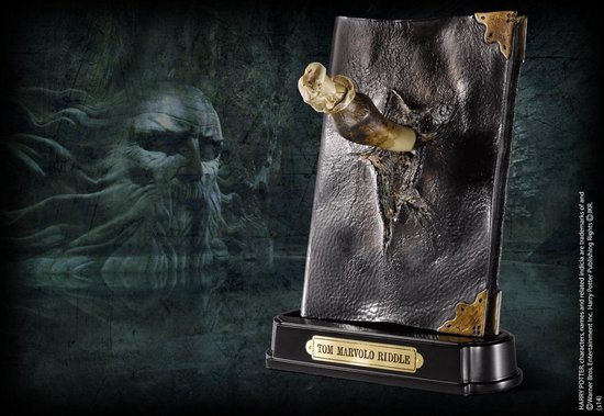 Noble Collection Harry Potter - Basilisk Fang and Tom Riddle Diary Sculpture Replica