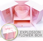 LOVELO®️ Explosion Flower Box HARTJE - Luxe Geschenkdoos - Flowerbox - Giftbox - Explosion Box - 25 x 25 x 22 cm - Baby Roze - Exclusief Rozen