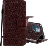 Pressed Printing Rotan Flower Pattern Horizontal Flip PU Leather Case met houder & kaartsleuven & portemonnee & fotolijst voor iPhone 13 (bruin)