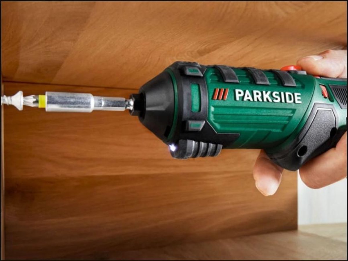 BLACK DECKER REVSD4C | Reviva Accu Schroevendraaier | 3.6V | 1.5Ah BLACK DECKER REVSD4C | Reviva Accu Schroevendraaier | 3.6V | 1.5Ah