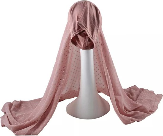Roze hijab met subtiele stippen, bestaande uit een onderkapje en een lange sjaal.