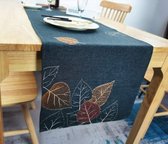 Tafelkleed | Herfstdecoratie | Themadecoratie | Esdoornbladeren | Zwart | 40x150 cm