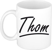 Thom naam cadeau mok / beker met sierlijke letters - Cadeau collega/ vaderdag/ verjaardag of persoonlijke voornaam mok werknemers