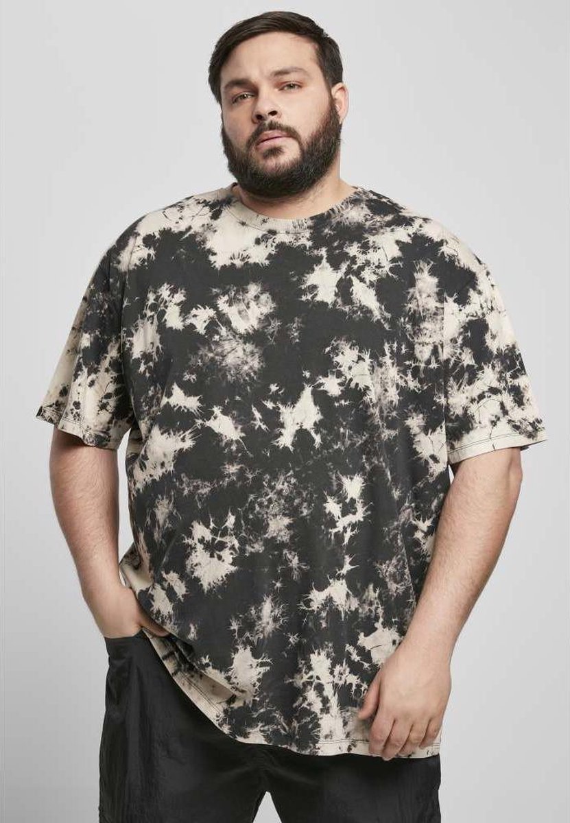 Urban Classics Oversized Bleached Heren Tshirt L Zwart