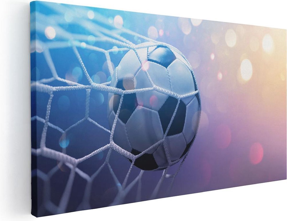 Artaza Canvas Schilderij Voetbal Bal Door Het Goal Heen - 60x30 cm - Wanddecoratie Woonkamer - Schilderijen - Muurdecoratie