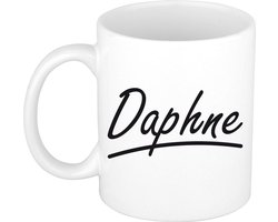 foto van Daphne naam cadeau mok / beker sierlijke letters - Cadeau collega/ moederdag/ verjaardag of persoonlijke voornaam mok werknemers