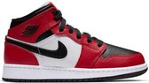 Nike Air Jordan 1 Mid (GS), Black/Black-Gym Red, 554725 069, EUR 37.5