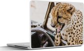 Laptop sticker - 10.1 inch - Auto - Stuur - Jachtluipaard - 25x18cm - Laptopstickers - Laptop skin - Cover