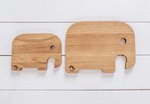 Snijplank / serveerplank eiken hout olifant 2 stuks.