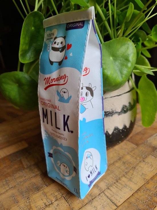 Trousse kawaii carton de lait bleu (kawaii, manga, anime)
