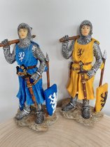 Ridder beeld set van 2 ridders blauw en geel van H.Originals 18x11x8 cm