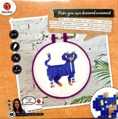 Maak je eigen ornament met diamanten Kat