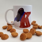 Mok of beker met de letter K - koffiemok, theebeker, persoonlijk cadeautje, sinterklaas, sint, piet, pietenmuts, sinterklaasfeest, pepernotenzakje