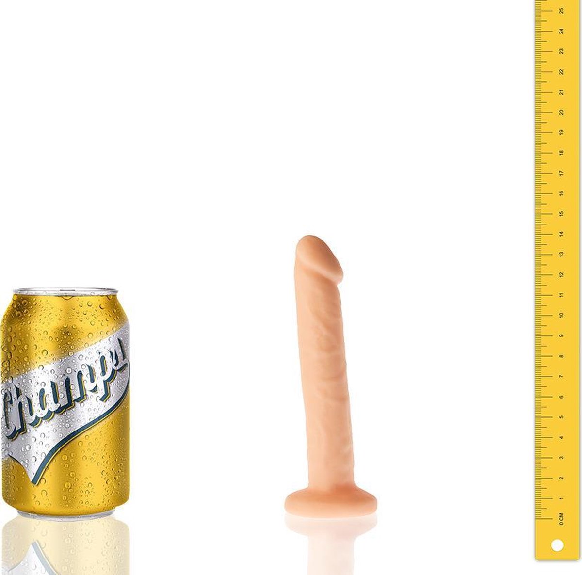 Goedkoopste Champs - Punky Realistiche Dildo met zuignap - 14 cm - Ook voor anaal gebruik - Beige