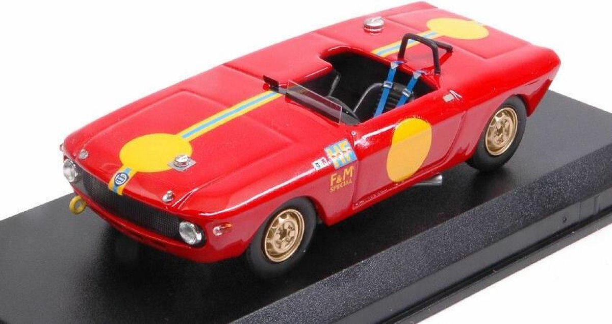 De 1:43 Diecast Modelcar van de Lancia Fulvia Spider Special HF #0 Prova van 1967. De fabrikant van het schaalmodel is Best Model. Dit model is alleen online verkrijgbaar