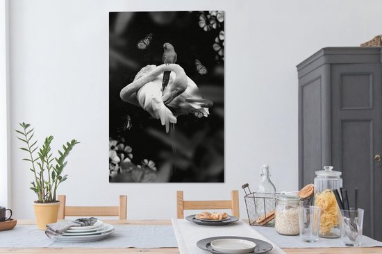Tableau sur toile Flamingo avec papillons dans la jungle - noir et blanc - 80x120 cm - Décoration murale