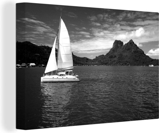 Tableau sur toile Voilier navigue le long de la côte - noir et blanc -  120x80 cm -... | bol.com