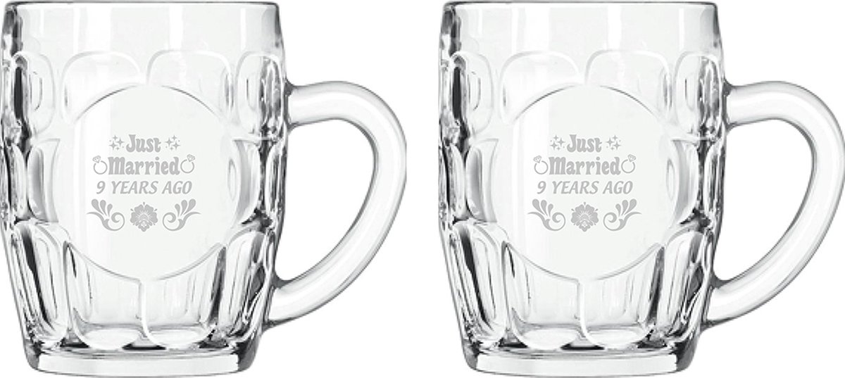Gegraveerde set bierpullen 55cl Just Married 9 years ago