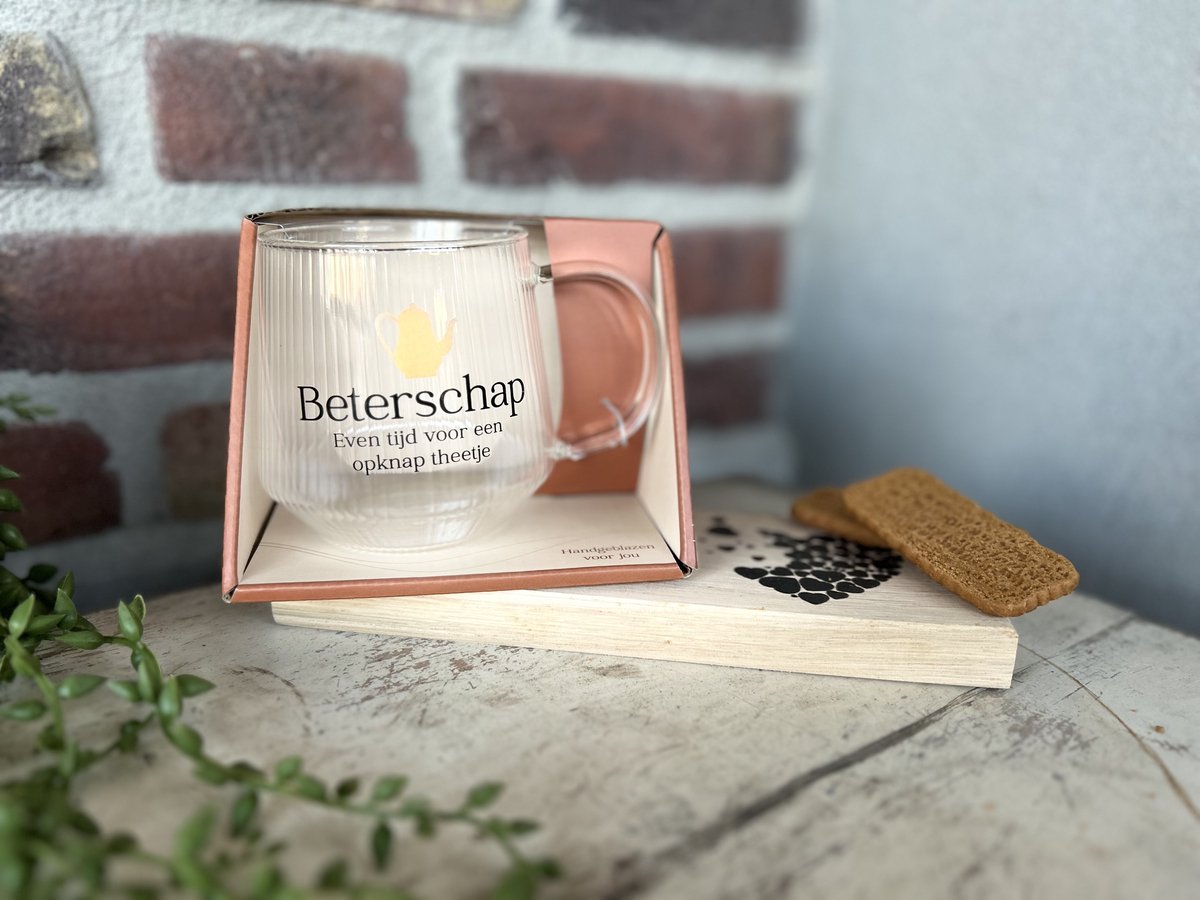 Creaties van Hier - Cadeaupakket Theeglas met Plankje - Beterschap - Glas - Hout