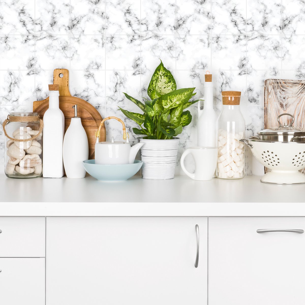 Ambiance Sticker Zelfklevende tegelmuurstickers voor keuken en badkamer - 9 zwart-witte tegelstickers met marmerlook - 9 stickers van 10x10 cm Multi color