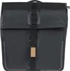 Zwarte Basil Urban Dry fietstas, 50L, met gesp, band en houten detail.
