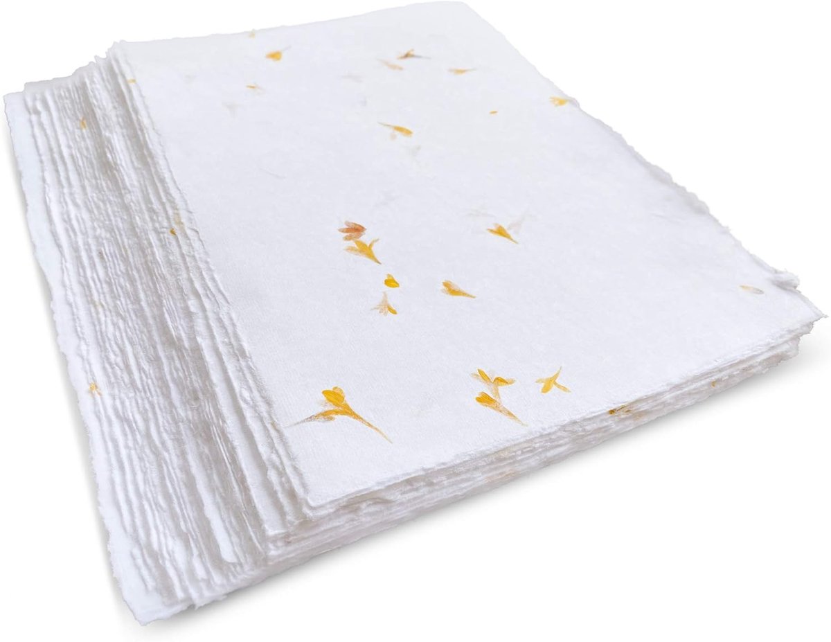 Handgemaakte Papieren Kaarten met Echte Bloemblaadjes - 10,5 x 15 cm - 50 Stuks - Perfect voor Uitnodigingen en Knutselen