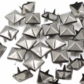 100 Stuks Klinknagels Punk Spikes 7x10 Mm - Zilveren Metalen Sierklinknagels Voor Kleding En Tassen
