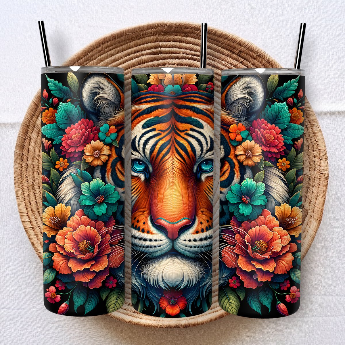 Creasowl® Stoere Tijger met Bloemen Tumbler met Rietje en Deksel - 590ml Herbruikbare Drinkbeker - Leuke Tumbler voor Tijgerliefhebbers - Perfect voor Koude Dranken - Duurzaam en Milieu-vriendelijk - Ideaal Cadeau voor Tijgerfans
