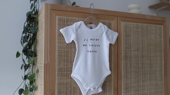Baby rompertje met tekst - Jij wordt de liefste tante - Maat 50-56 - Aankondiging zwangerschap - Cadeau - Zwangerschap aankondiging - aankondiging baby - pregnancy announcement